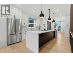 631 55 Avenue SW - photo 6