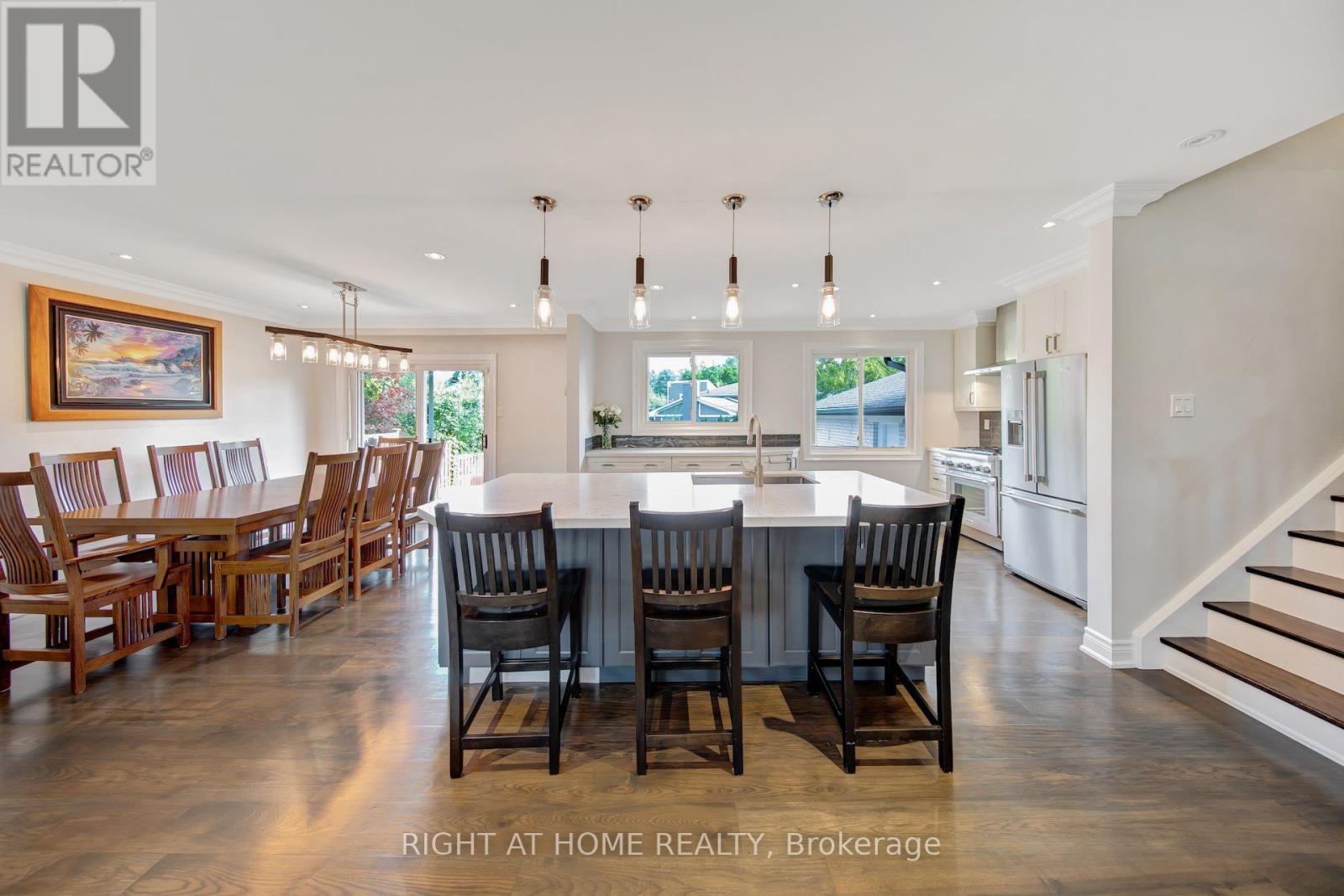 139 Third Line, Oakville, ON photo 14