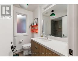 226 Wright Avenue, Toronto, ON M6R1L3 Photo 29