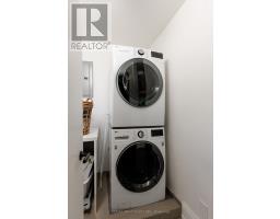 226 Wright Avenue, Toronto, ON M6R1L3 Photo 31