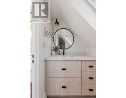 226 Wright Avenue, Toronto, ON M6R1L3 Photo 35