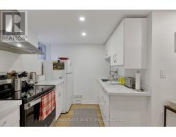 226 Wright Avenue, Toronto, ON M6R1L3 Photo 39