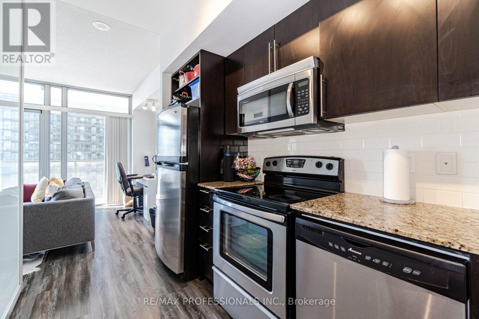 810 - 103 THE QUEENSWAY AVENUE, Toronto (High Park-Swansea) — photo 4