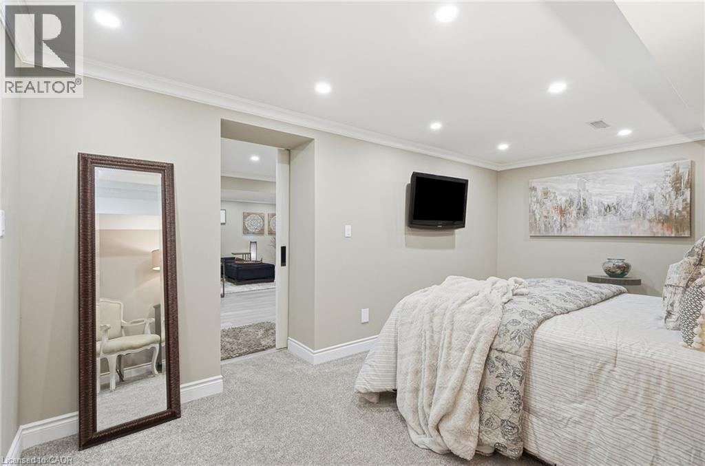816 Alexander Road — photo 37