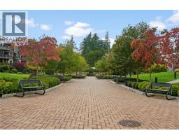 303 741 Travino Lane, Saanich, BC V8Z0G3 Photo 19