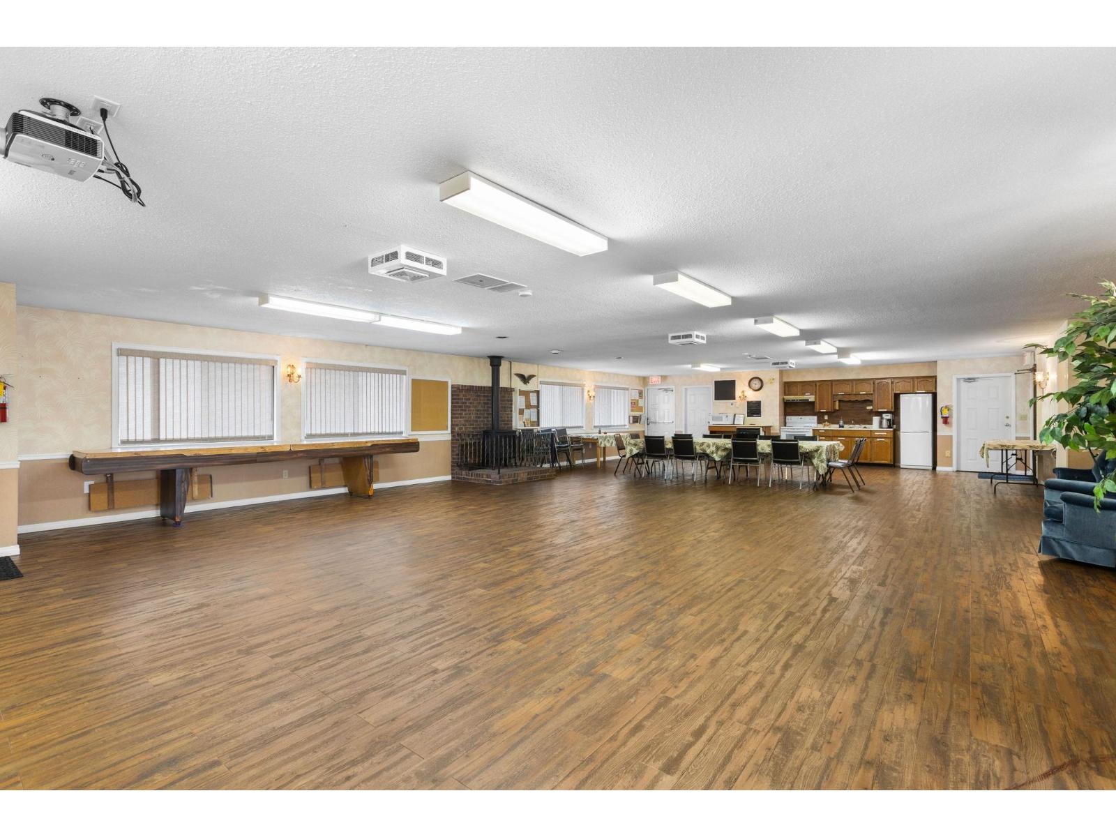 Photo of 13 32959 GEORGE FERGUSON WAY 34