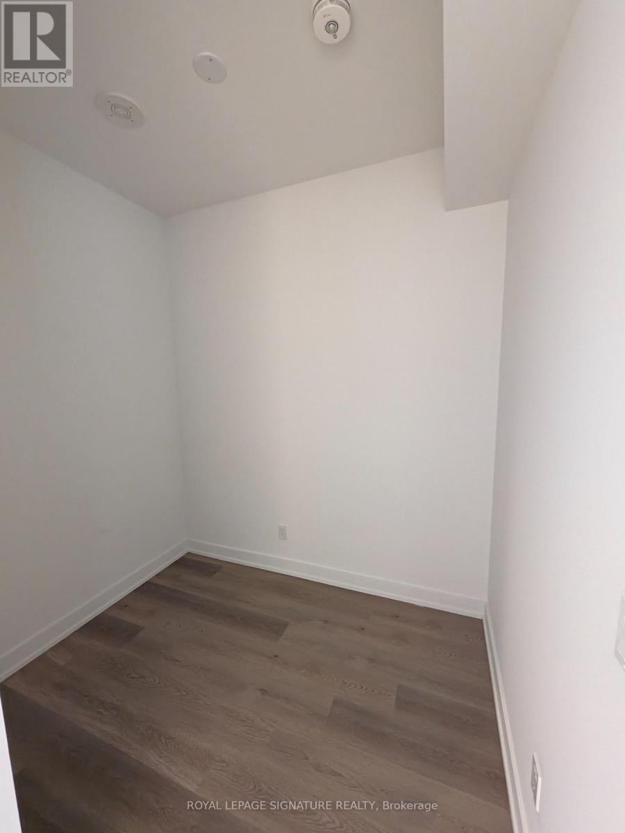 101 John Street North — photo 13