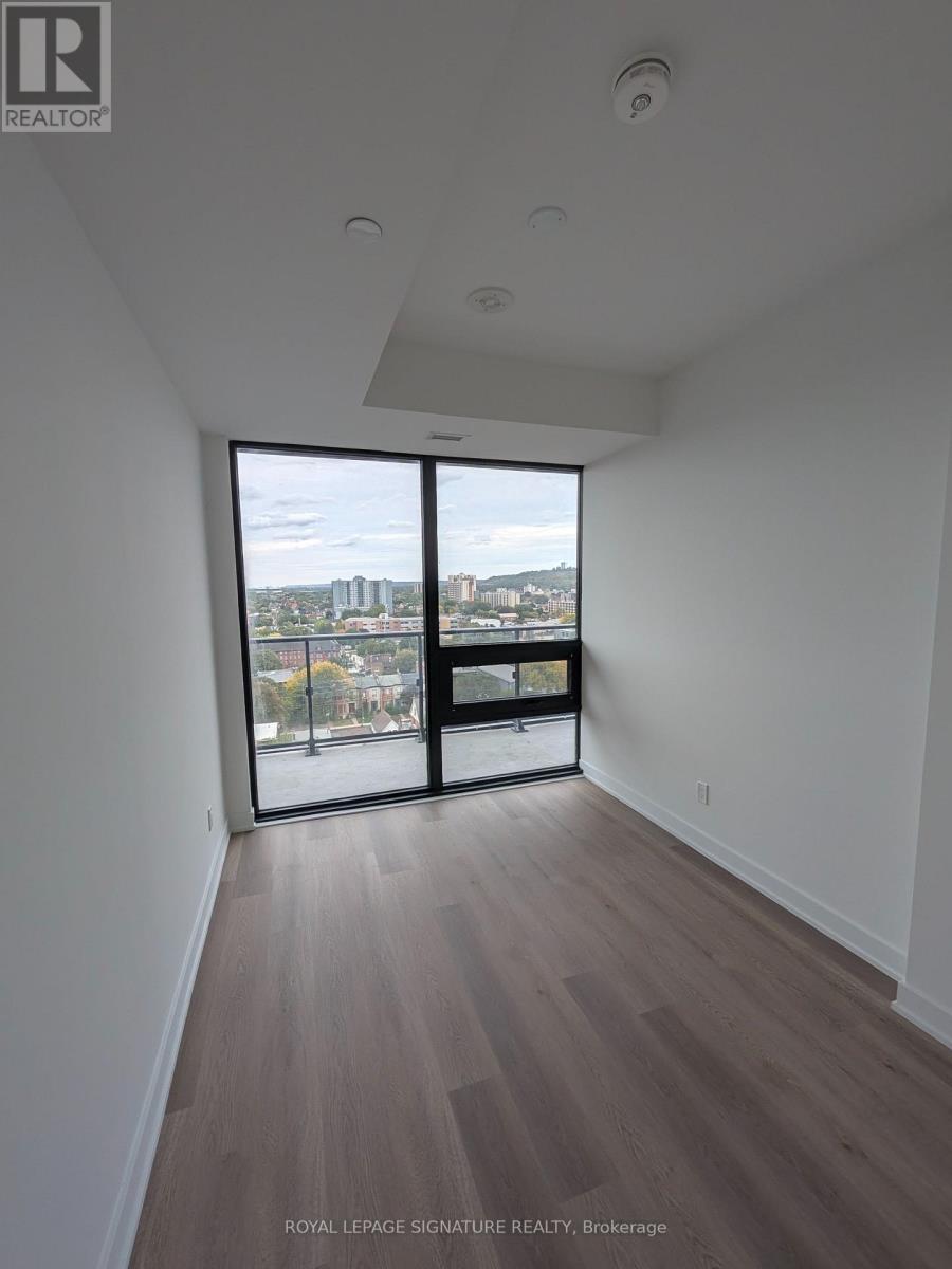 101 John Street North — photo 17