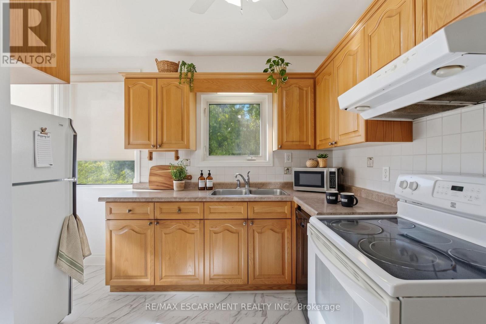 248 GLENHOLME AVENUE - 20