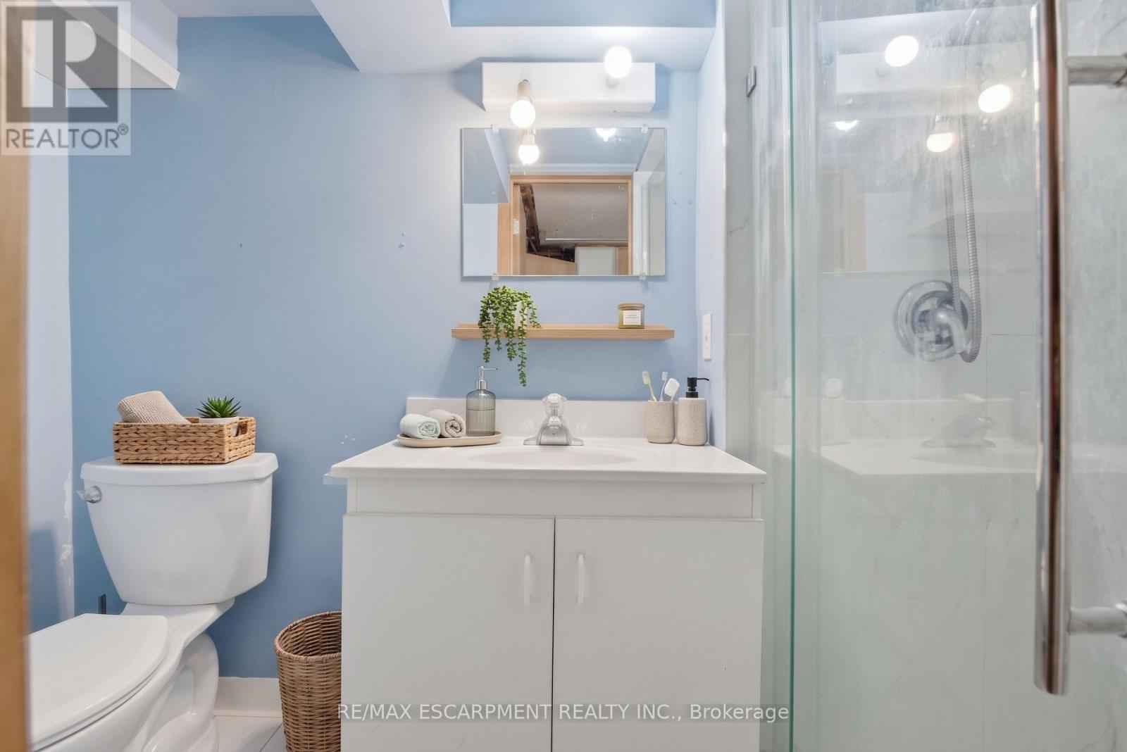 248 GLENHOLME AVENUE - 38