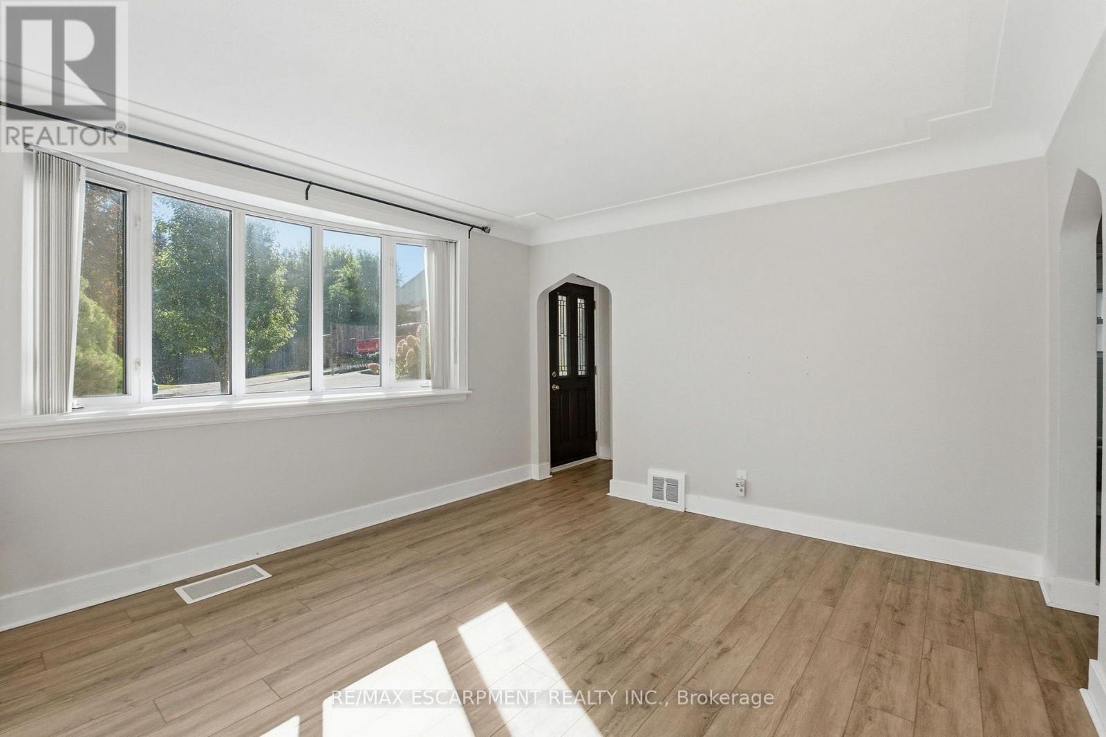 248 GLENHOLME AVENUE - 6