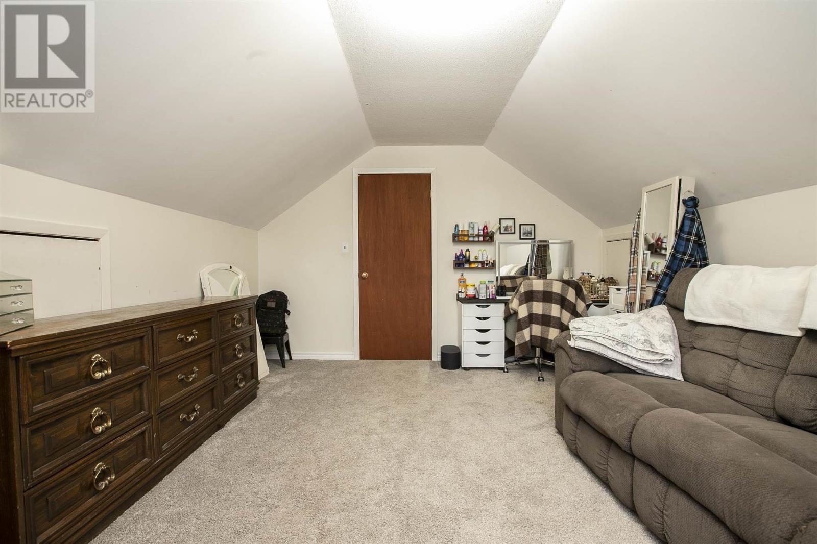 1426 Peoples Rd — photo 35