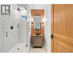 6850 Lakeshore Road, Kelowna, BC V1W4J5 Photo 39