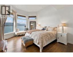 6850 Lakeshore Road, Kelowna, BC V1W4J5 Photo 43