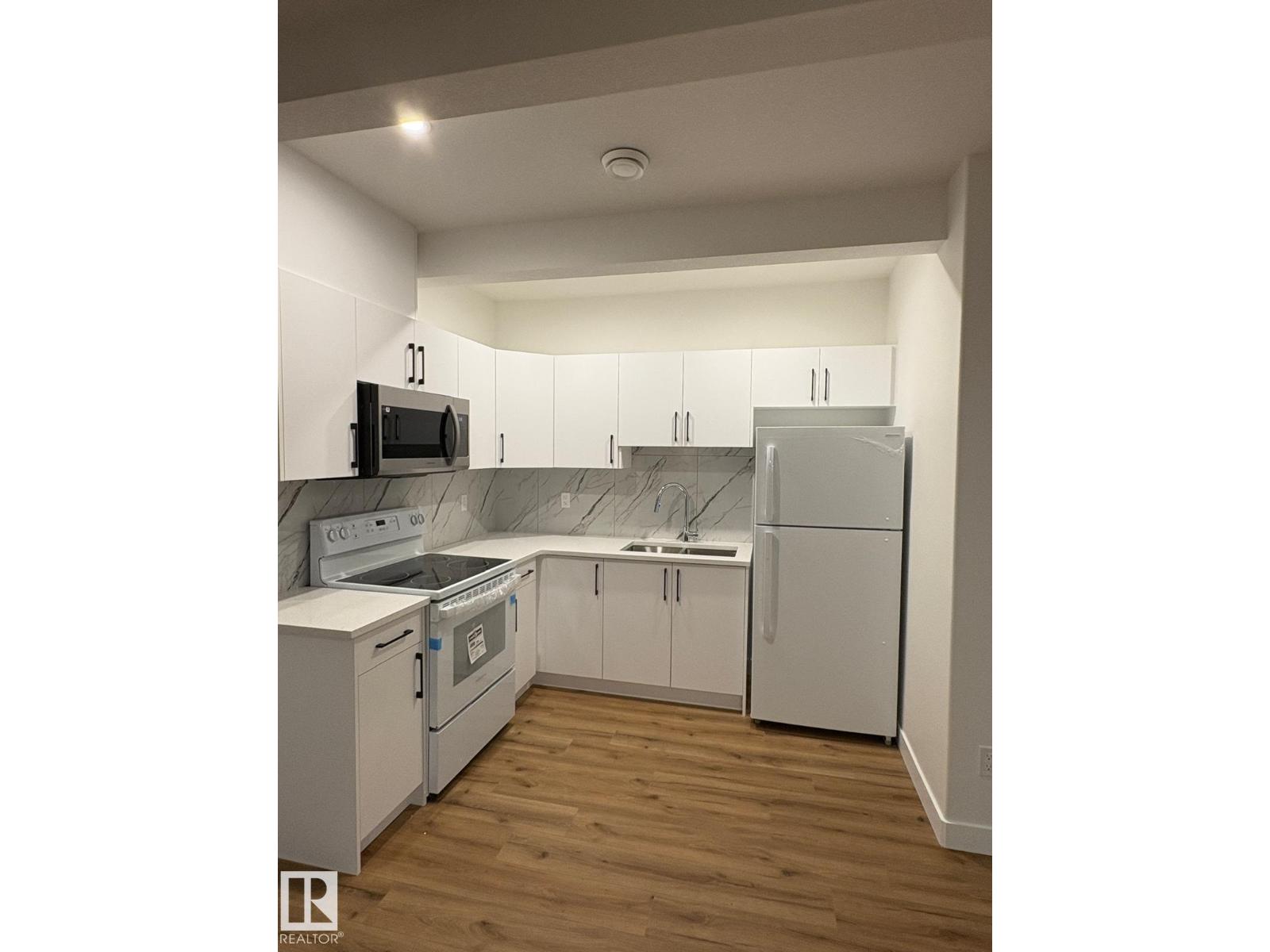 #4323 66 St Street, photo 35