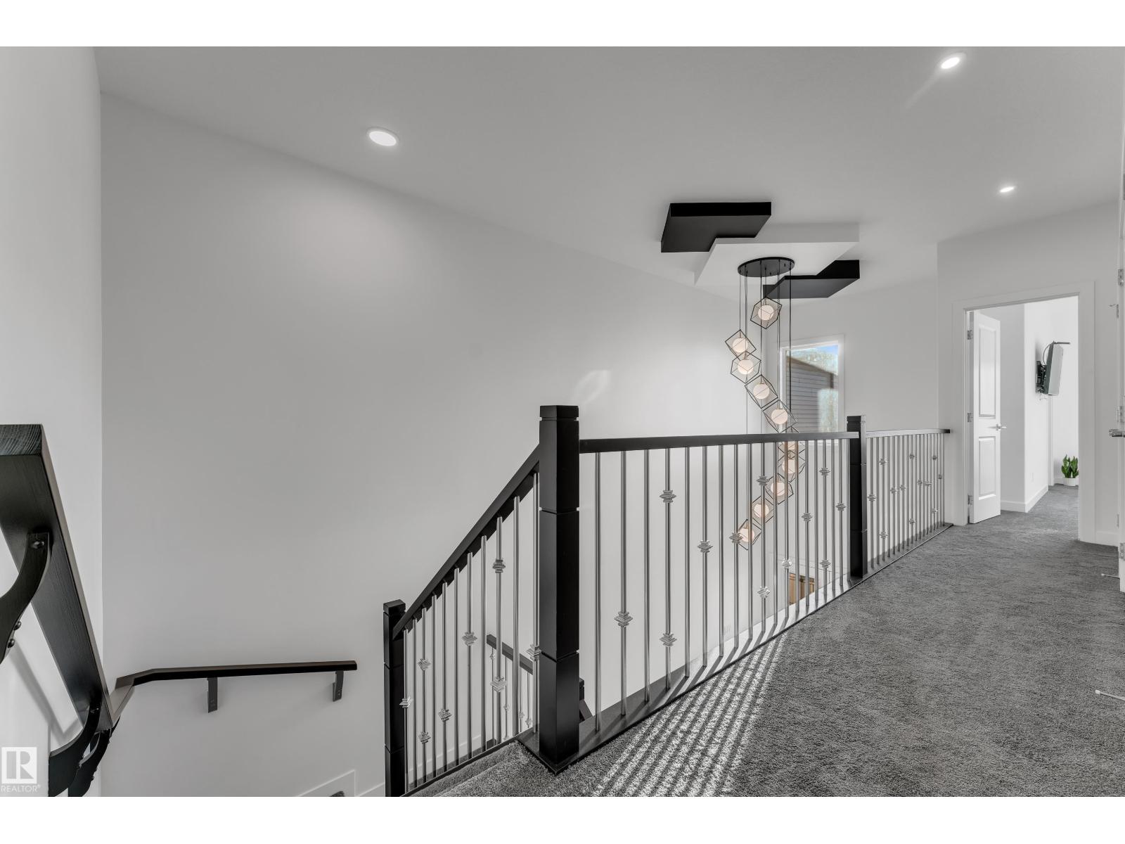 #4323 66 St Street, photo 31