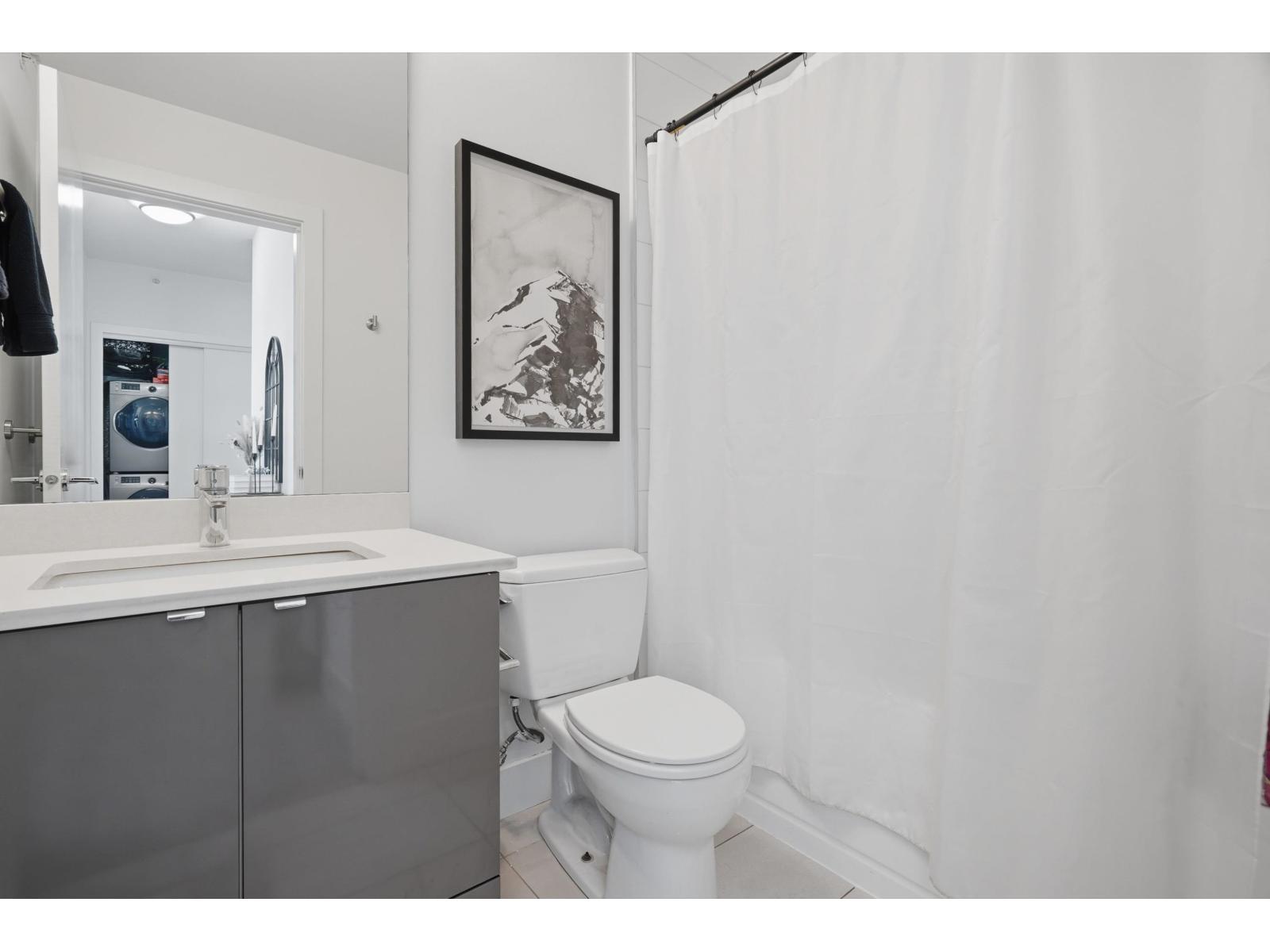 Photo of 416 6468 195A STREET 20