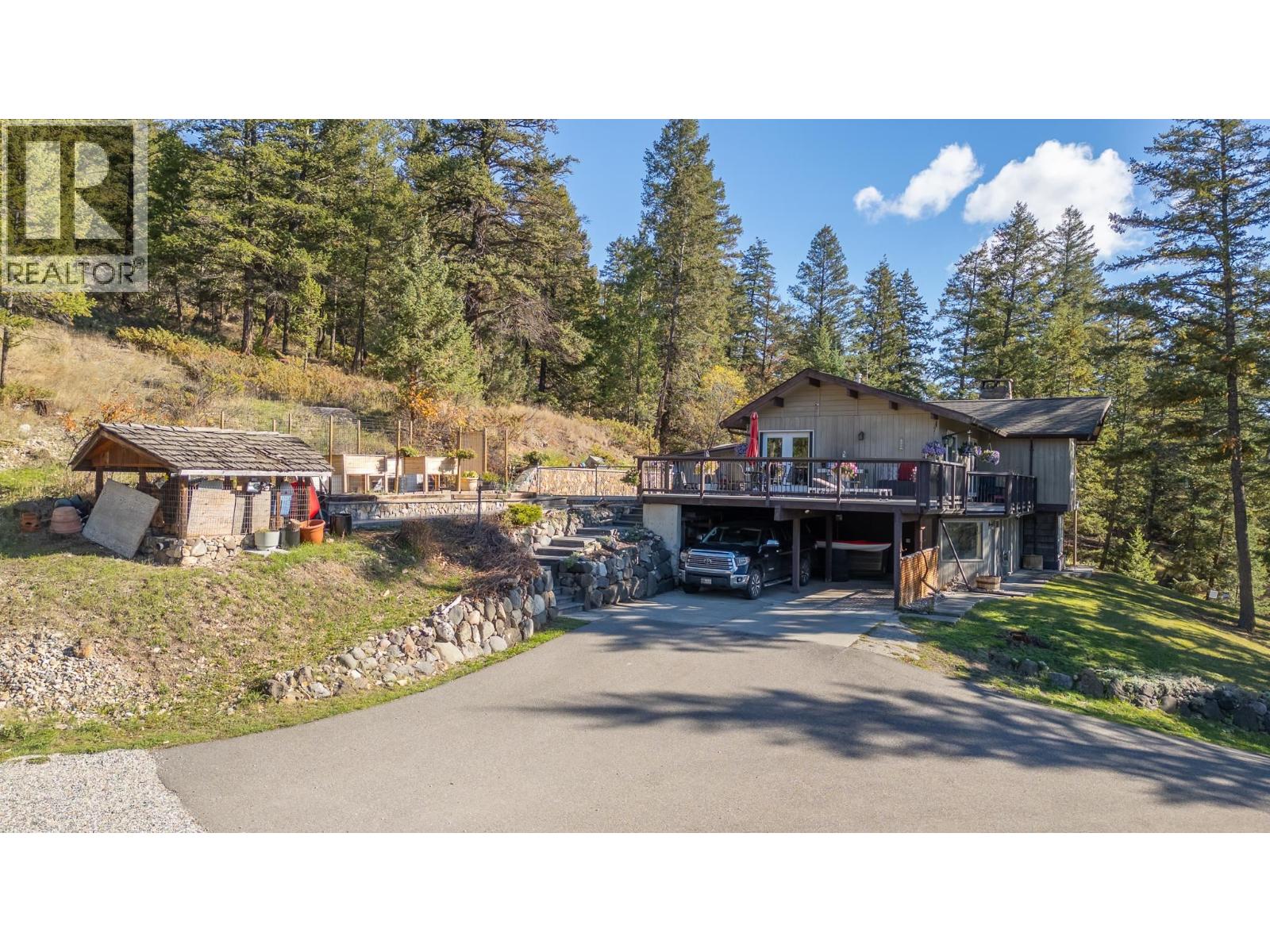 1140 TOWER CRESCENT - 40