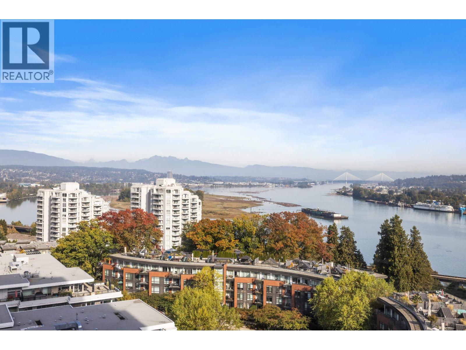 1105 15 E ROYAL AVENUE, New Westminster - Image 1