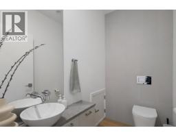 1014 E 16th Avenue, Vancouver, BC V5T2W1 Photo 16