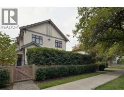 1014 E 16th Avenue, Vancouver, BC V5T2W1 Photo 39