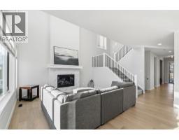 10 Heritage Close - photo 2