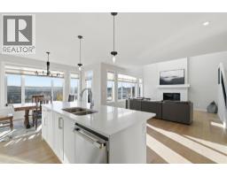 10 Heritage Close, Cochrane, AB T4C3G8 Photo 20