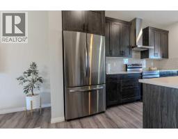 99 Hillcrest Close Sw, Airdrie, AB T4B4H6 Photo 14