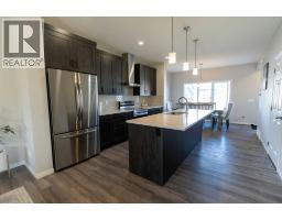 99 Hillcrest Close Sw, Airdrie, AB T4B4H6 Photo 35