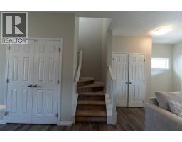 4pc Bathroom - 99 Hillcrest Close Sw, Airdrie, AB T4B4H6 Photo 9