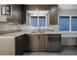 338 W 21st Street, North Vancouver, BC V7M1Z5 Photo 10