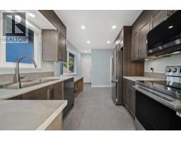 338 W 21st Street, North Vancouver, BC V7M1Z5 Photo 7