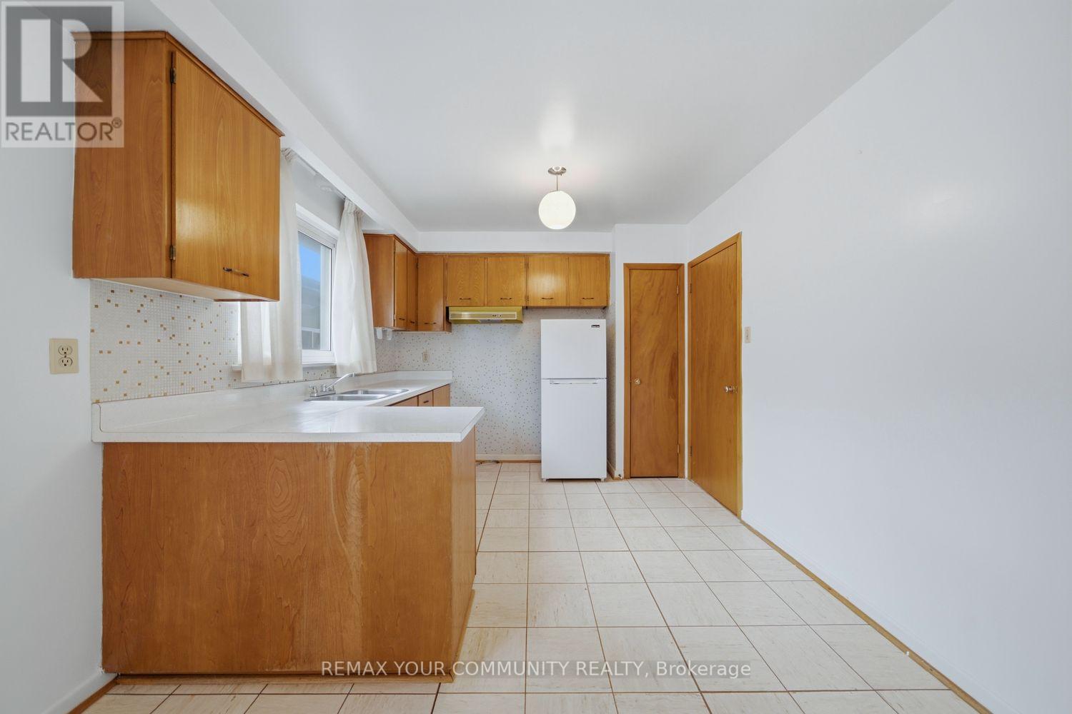 50 FELAN CRESCENT - 19