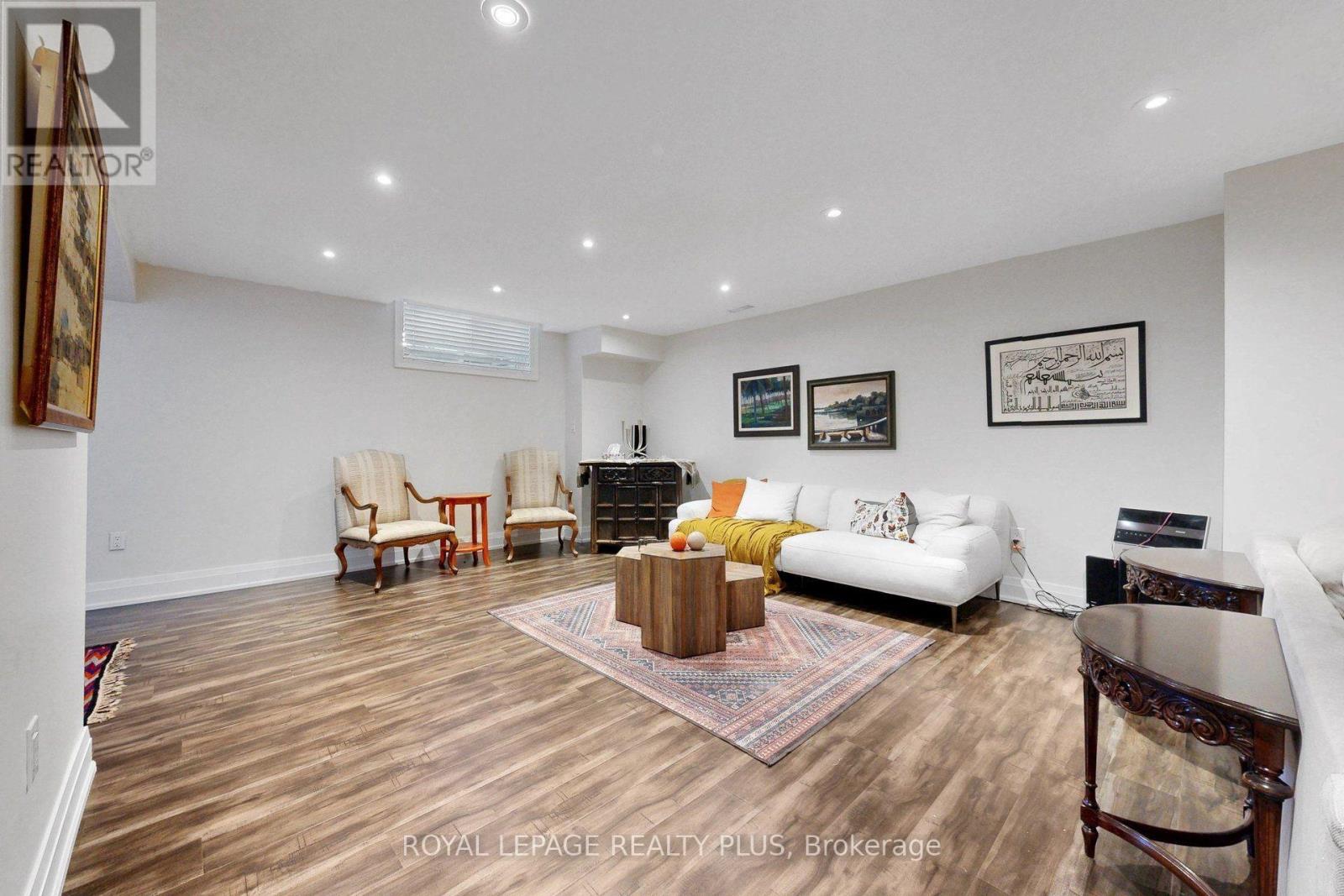 2182 Heathcliff Court, Oakville, ON photo 30