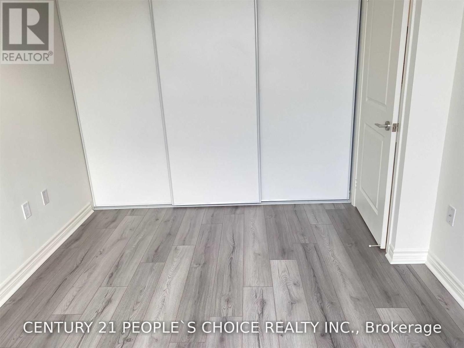 349 Rathburn Road West — photo 11