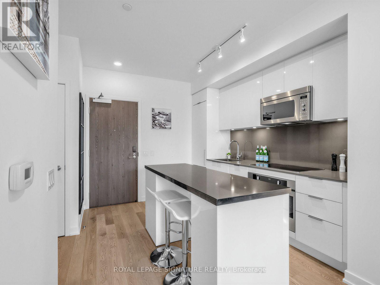 3707- 20 Lombard Street, Toronto, ON photo 17