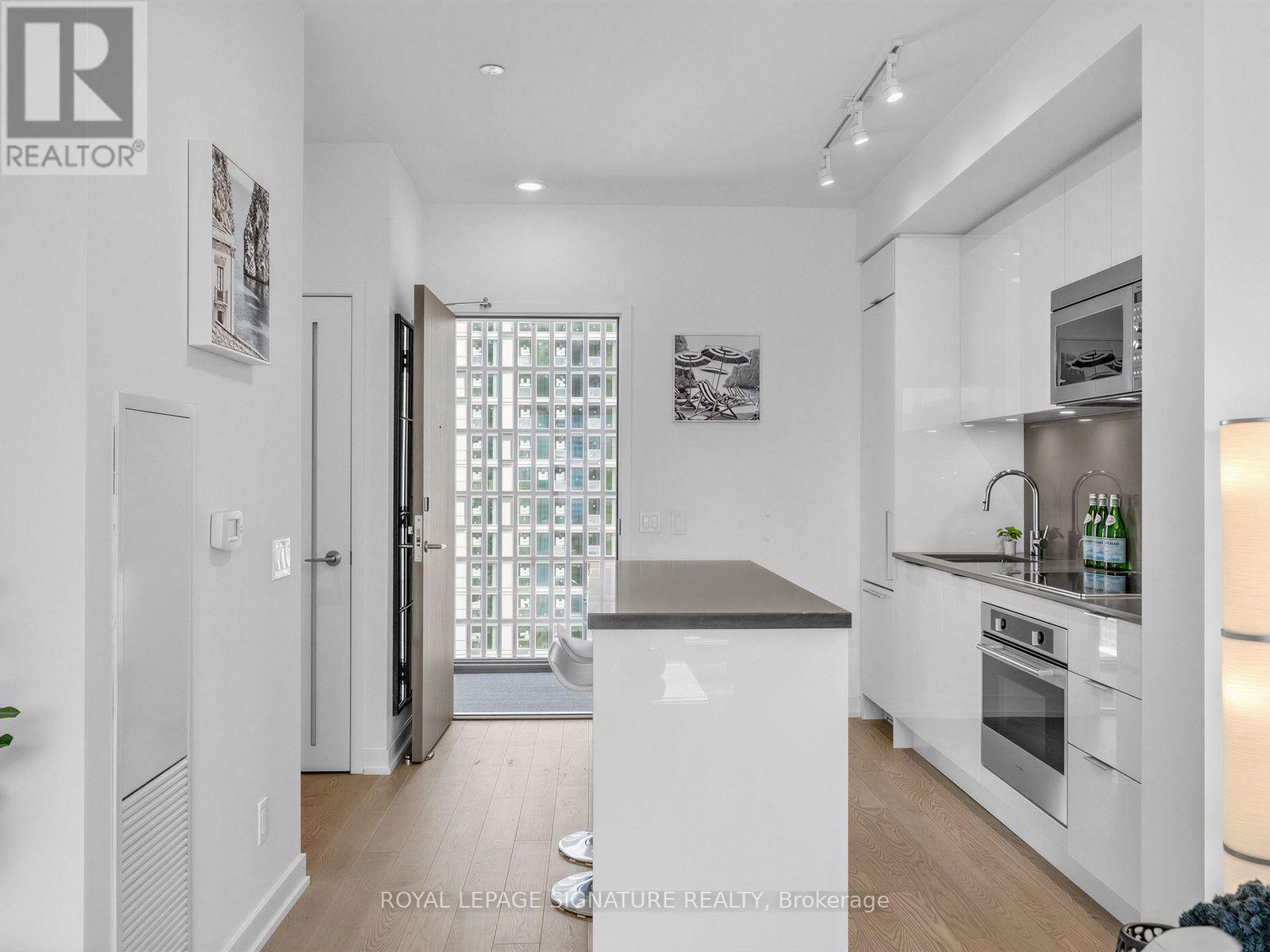3707- 20 Lombard Street, Toronto, ON photo 15