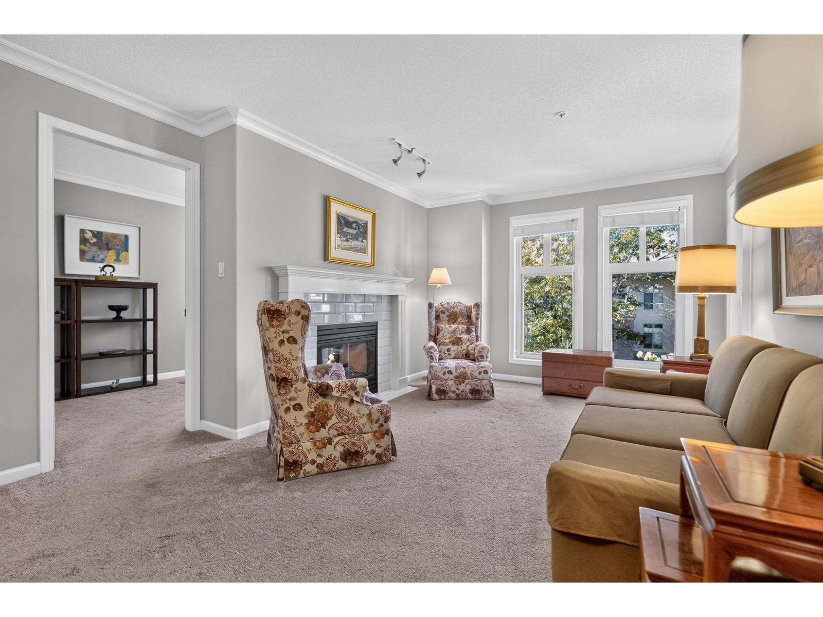 306 1929 154 STREET, Surrey - Image 1