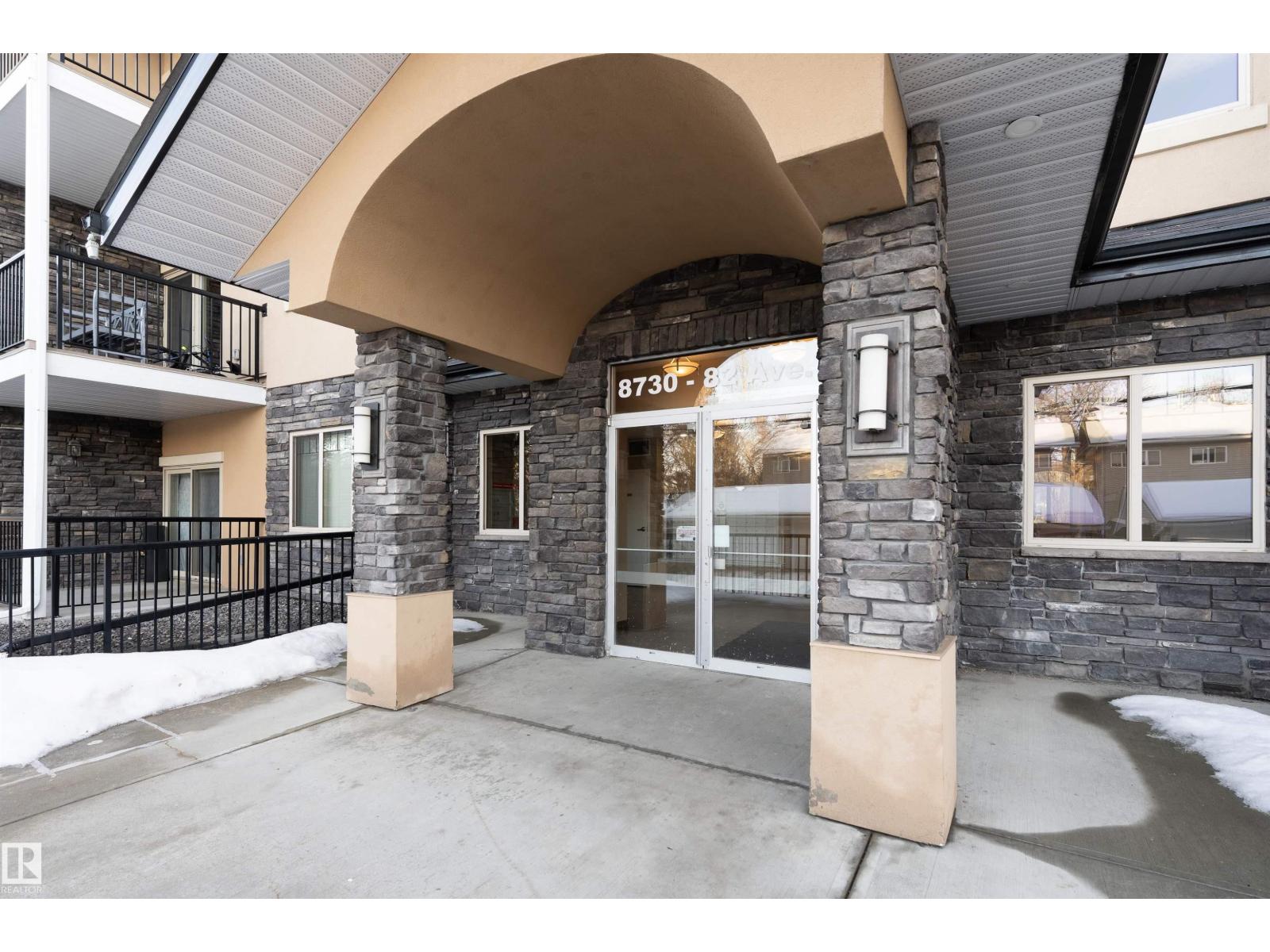 #210 8730 82 AV NW - 13