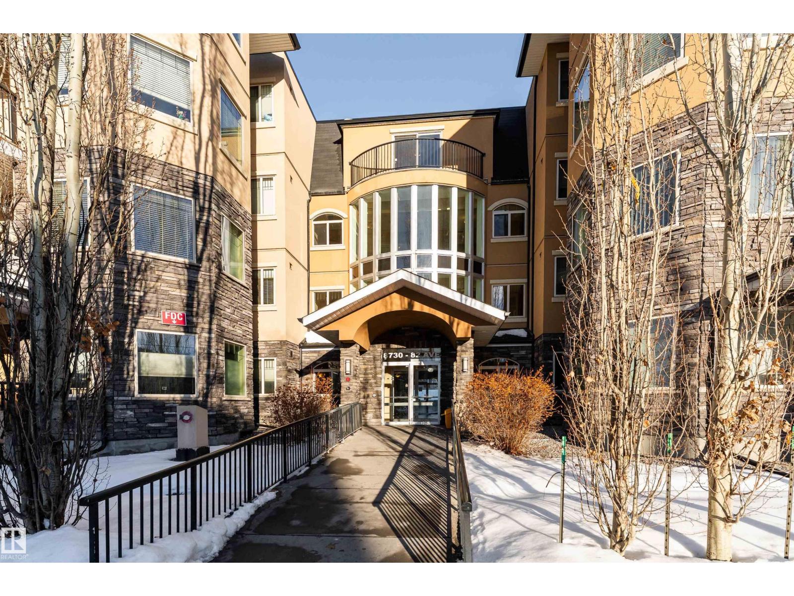 #210 8730 82 AV NW - 15