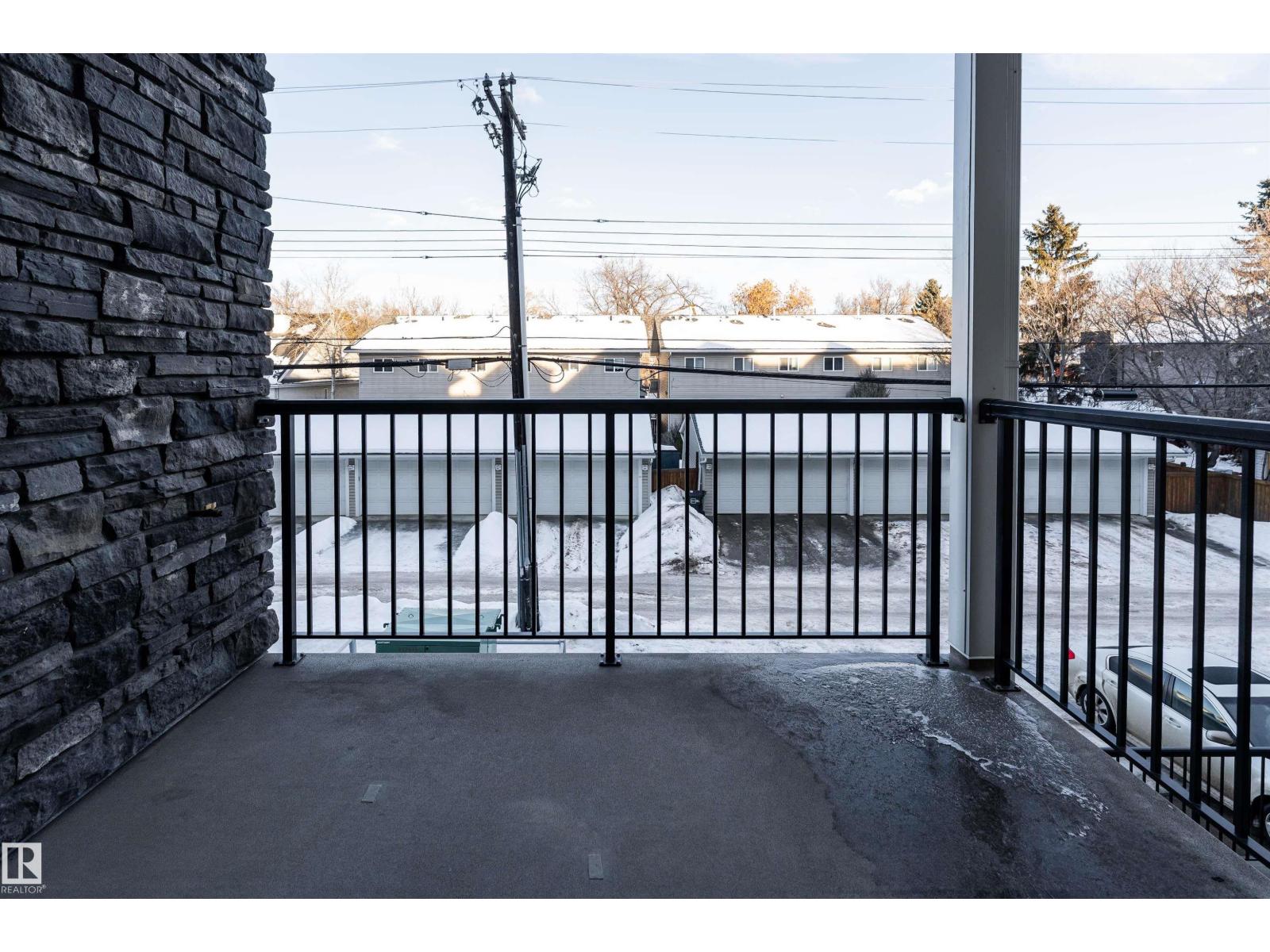 #210 8730 82 AV NW - 18