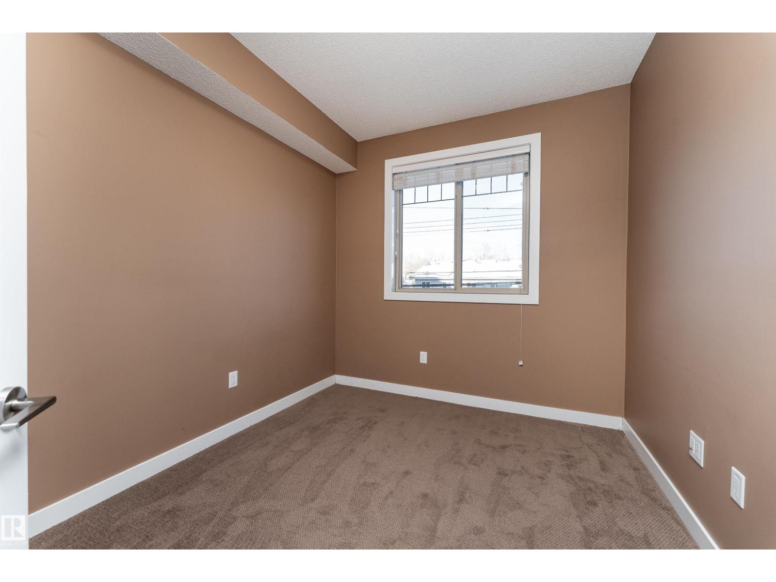 #210 8730 82 AV NW - 36