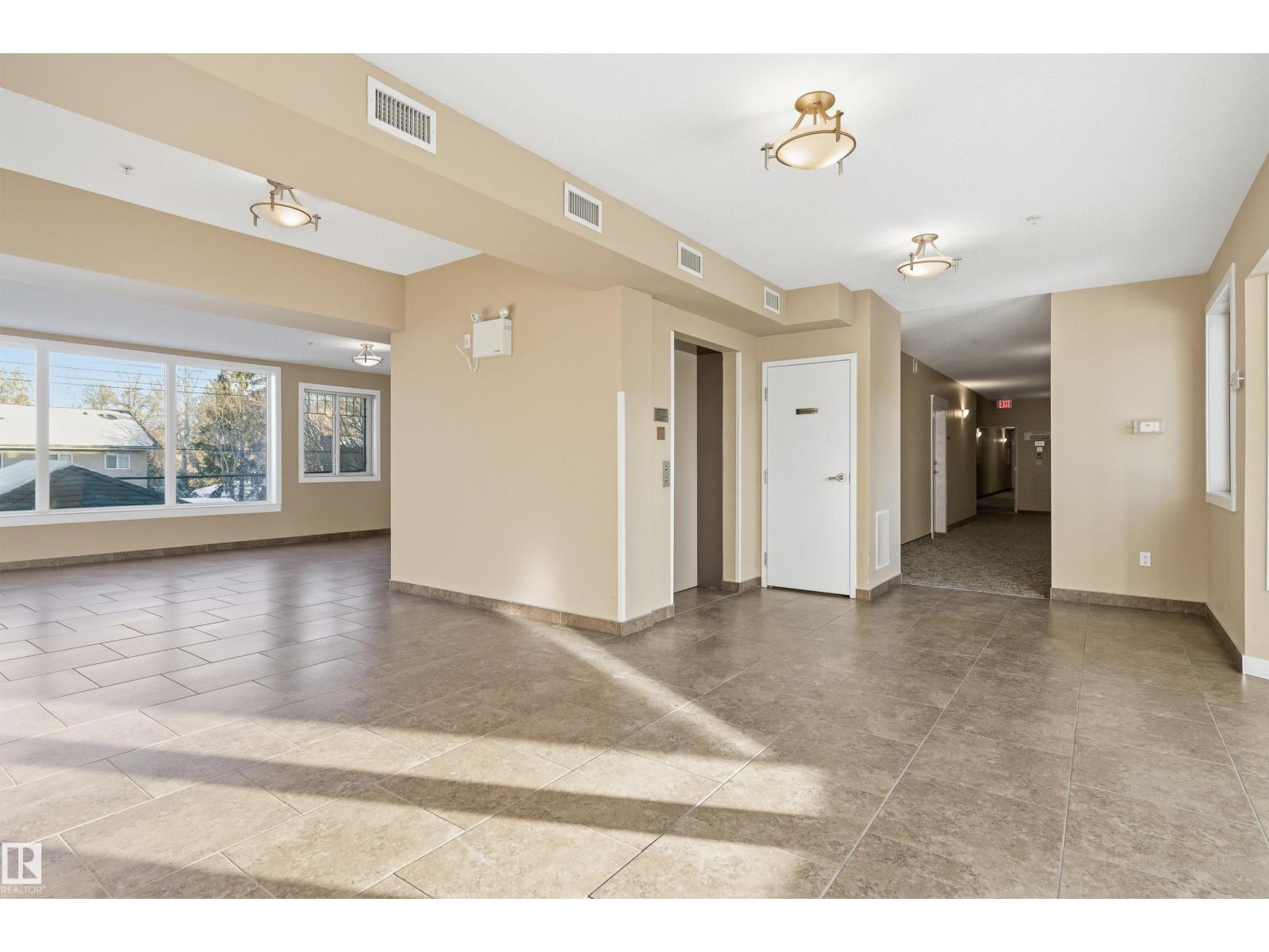 #210 8730 82 AV NW - 6