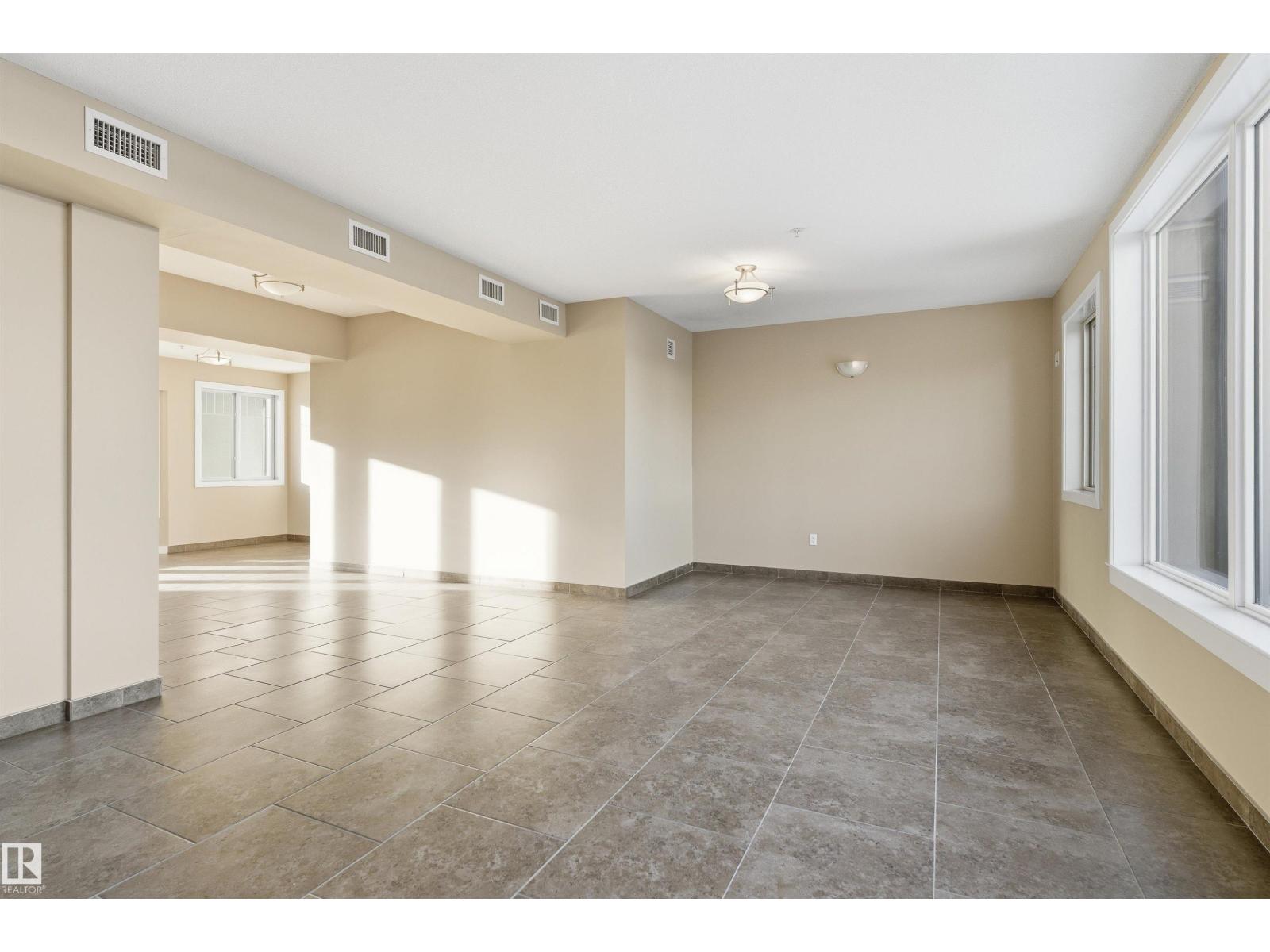 #210 8730 82 AV NW - 8