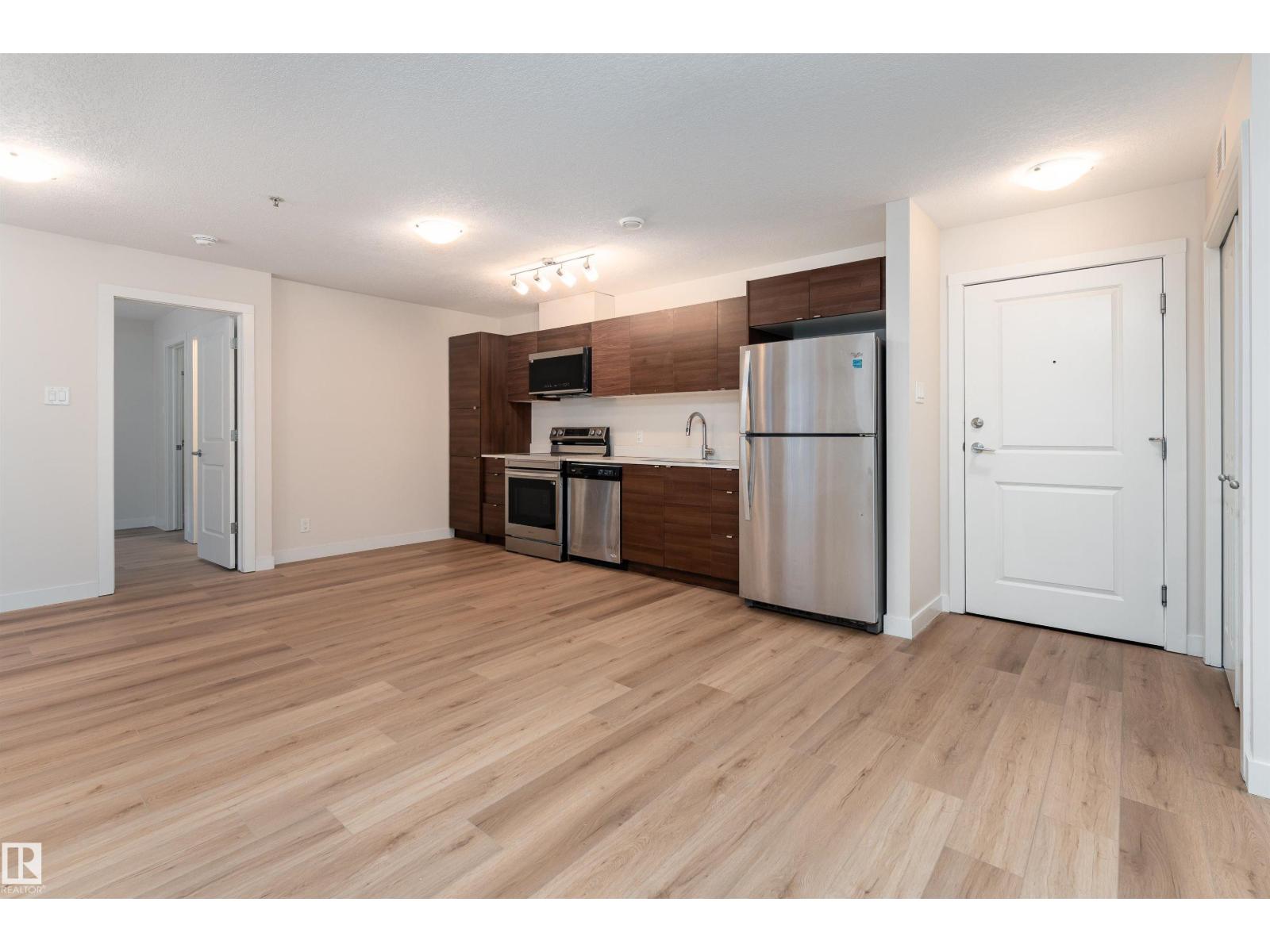 #105C 9517 160 Avenue NW, photo 16