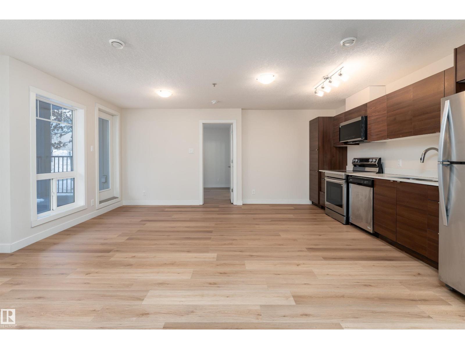 #105C 9517 160 Avenue NW, photo 17