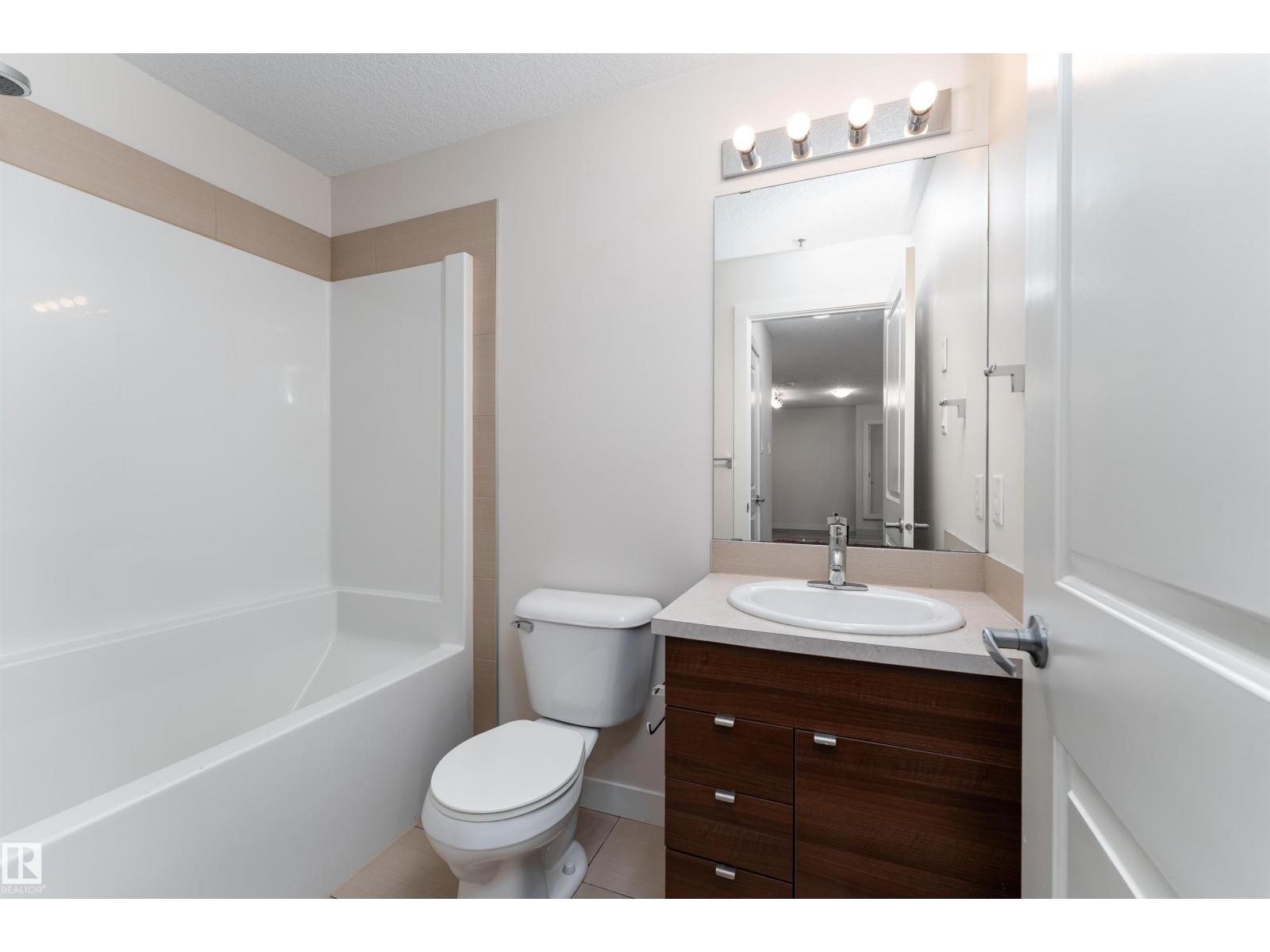 #105C 9517 160 Avenue NW, photo 23