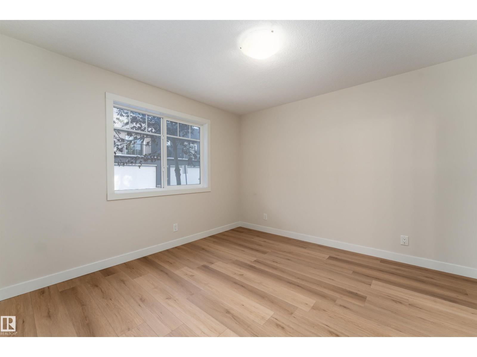 #105C 9517 160 Avenue NW, photo 27