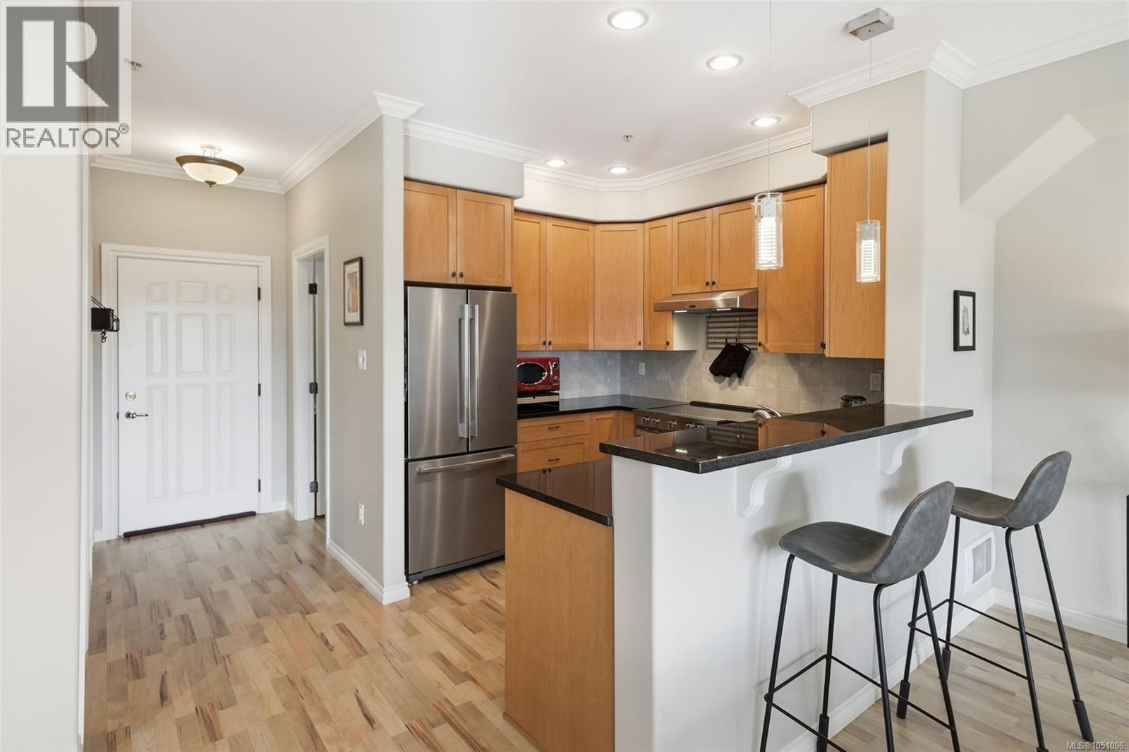 #205 399 Wembley Rd - 19