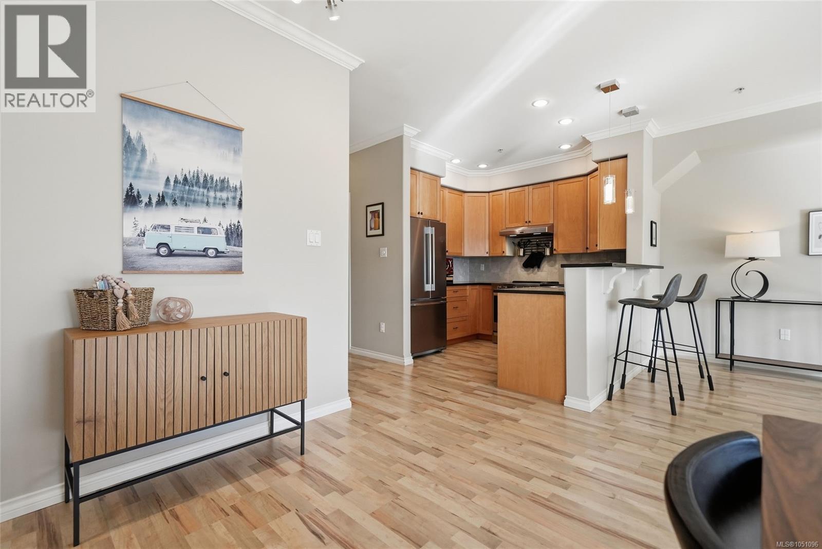 #205 399 Wembley Rd - 29